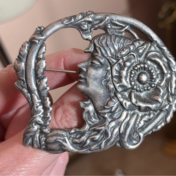 Antique Jewelry - Antique Art Nouveau Art Deco Silver Lady Face Victorian Brooch Fairycore